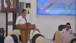 Sekda-kayong-utara-Kalabr-232432.jpg