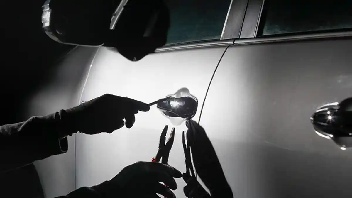 Pria di Jakarta Barat Nekat Gondol Mobil Majikan Saat Rumah Sepi