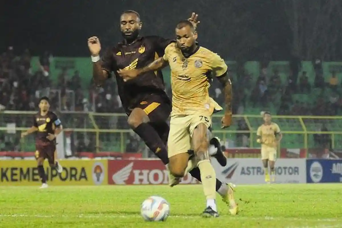 Babak Pertama Arema FC vs PSM Makassar, Sempat Tertinggal, Singo Edan Berbalik Unggul 2-1