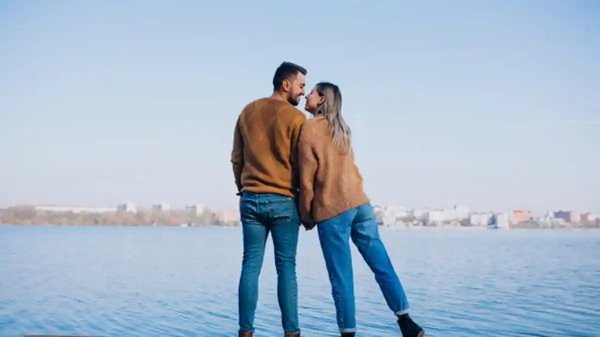 Ramalan Zodiak Cinta Jumat 3 Januari 2020: Libra Jangan Takut Perubahan, Pasangan Cancer Sensitif