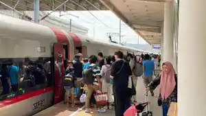 Kondisi-stasiun-Whoosh-Padalarang-di-momen-punc.jpg