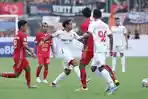Persija-Jakarta-vs-Persis-Solo-di-Stadion-Patriot-Candrabhaga-Bekasi-Minggu-3172022.jpg