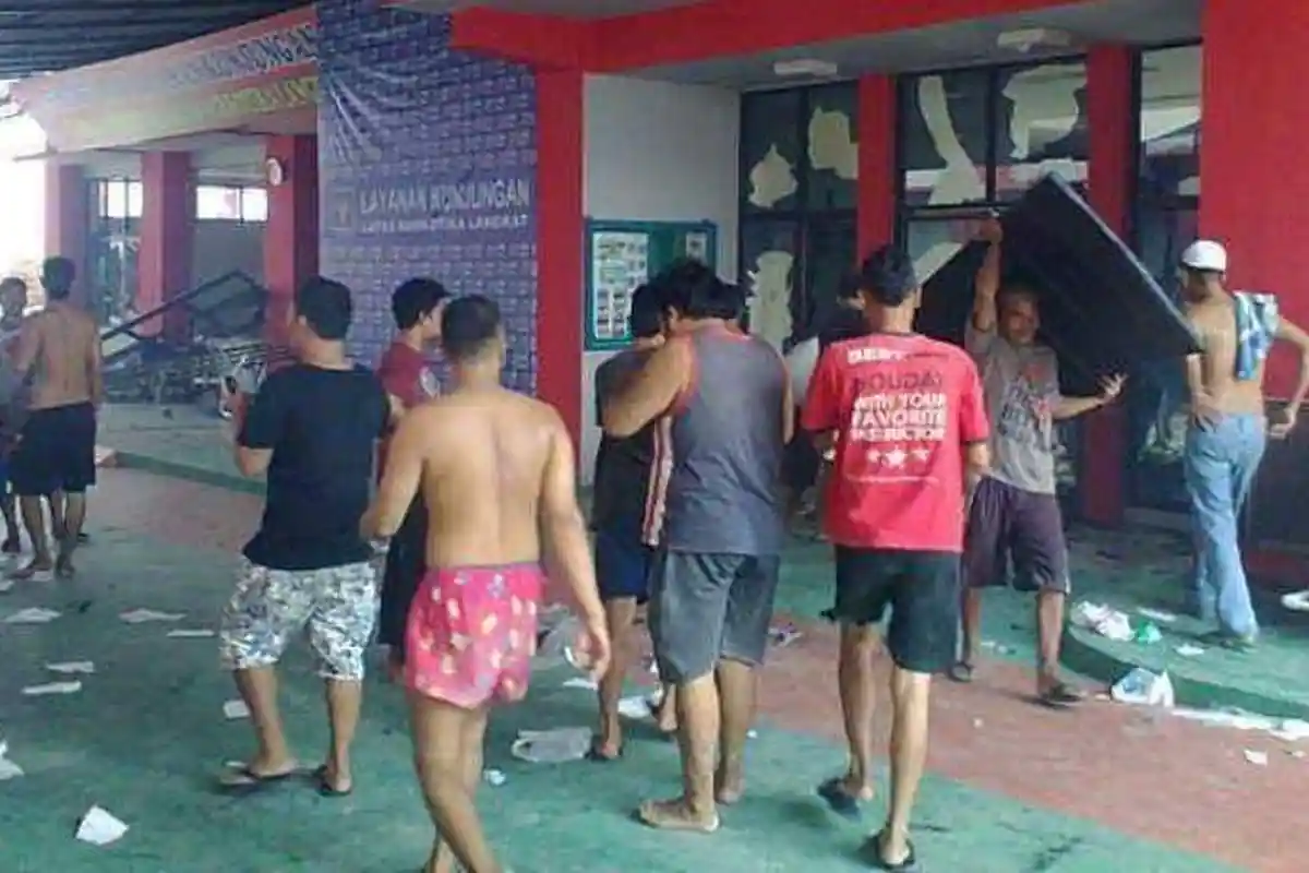 Lapas Narkotika Langkat Rusuh, Napi: Jangan Perlakukan Kami Seperti Binatang!