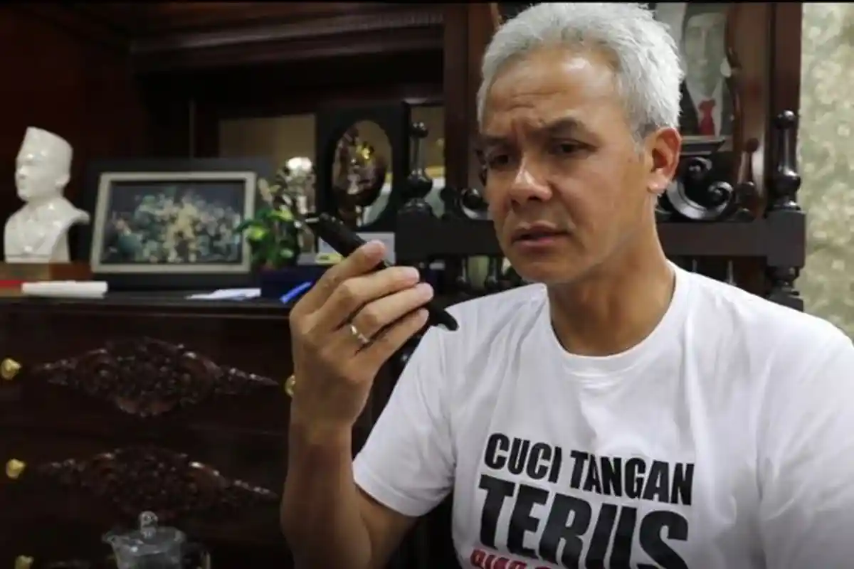 Ganjar Pranowo Minta Maaf Aksi Tolak Jenazah Perawat Dimakamkan, Ustaz Abdul Somad (UAS) Menanggapi