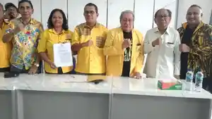 JUMPA-PERS-DPD-GOLKAR-NTT.jpg