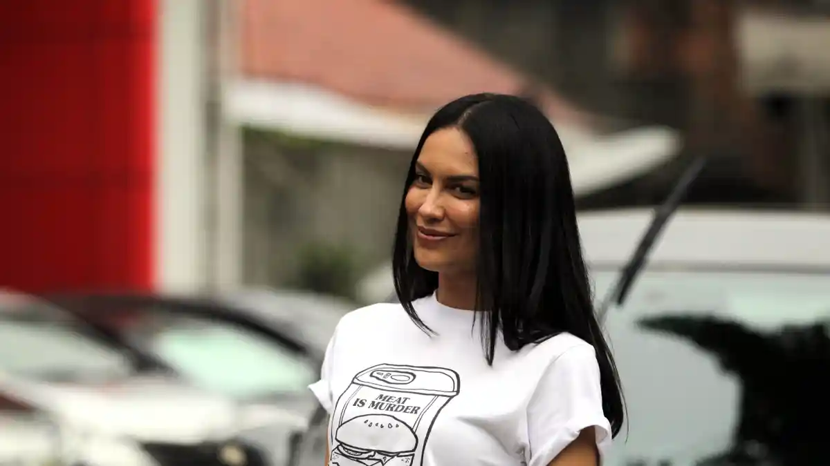 Peringati Hari Kartini, Sophia Latjuba Bangga Bisa Bantu Lepaskan Orangutan ke Habitat Asli