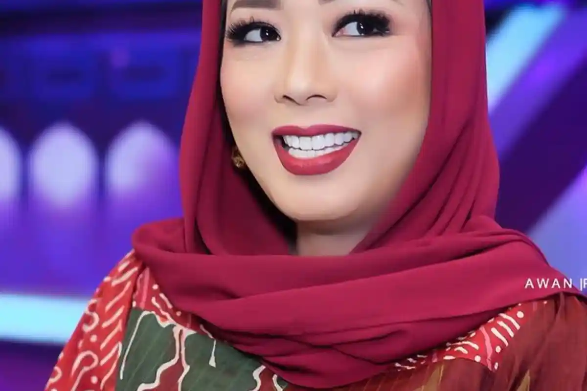 Kisah Soimah Sebelum Sukses, Rebutan Pakaian hingga Handuk Berjamur dengan Kakaknya