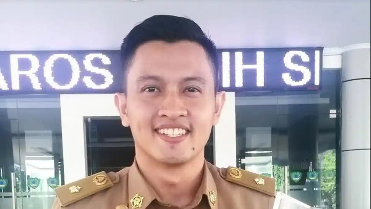 Ajudan Hatta Rahman Jadi Plt Kades Termuda di Maros