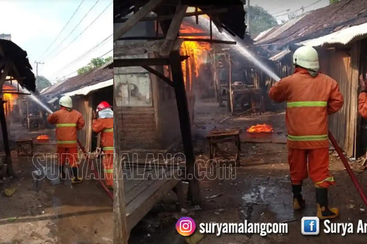 Korsleting Listrik, Kios Pasar di Bojonegoro Terbakar