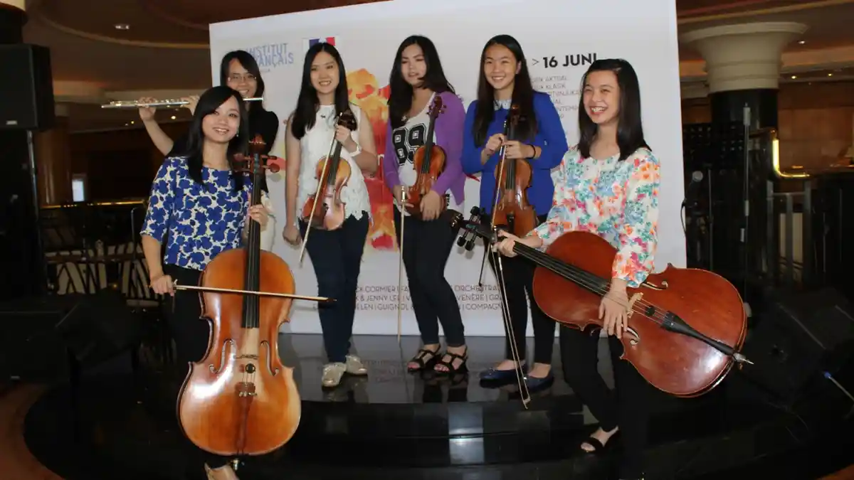 String Orchestra of Surabaya Suguhkan Musik Klasik Prancis