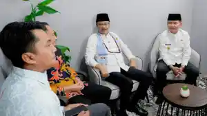 Mensos-Gus-Ipul-menghadiri-siniar-Kalteng-Pos.jpg