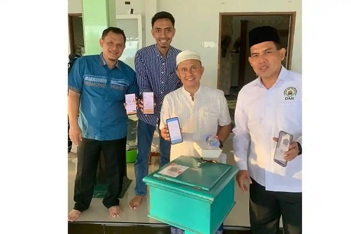 BSI dan DMI Kota Palu Kolaborasi Sosialisasi QRIS BSI di Gerakan Subuh Berkah