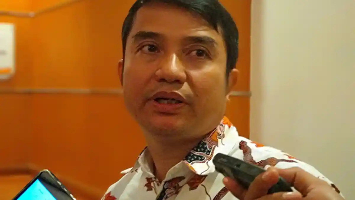 Lomon: Pelaksana Survei Mesti Daftarkan Diri ke KPU