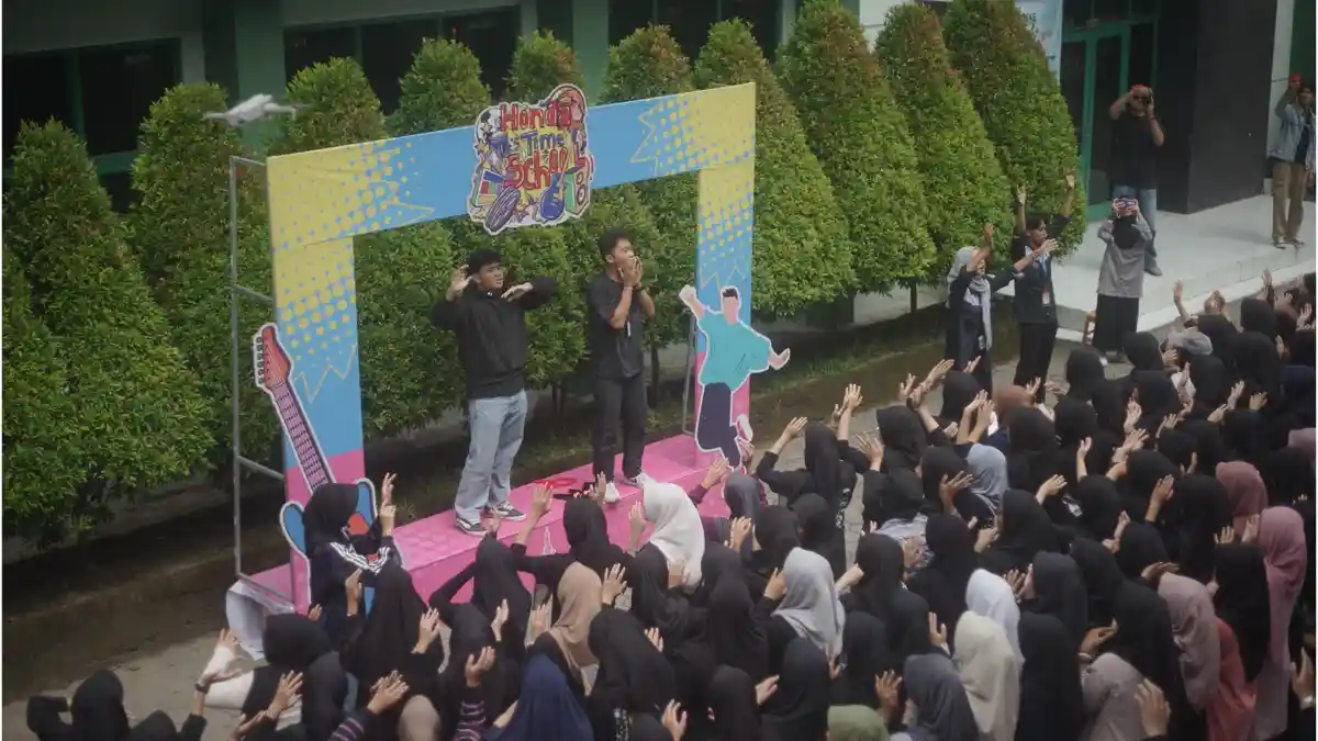 Honda It’s Time To School Sukses Menggandeng Enam Sekolah Penuh Talenta