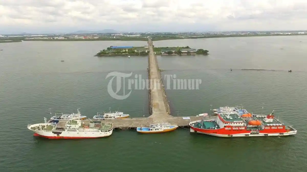 Foto Pelabuhan Perikanan Nusantara Untia Mulai Disandari Kapal Besar - pelabuhan-12.jpg