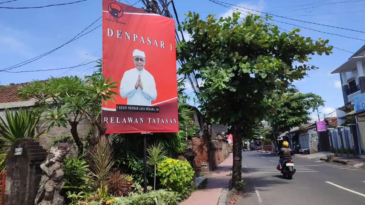 Bawaslu Denpasar Catat Ada 150 Baliho Calon yang Melanggar Estetika Kota