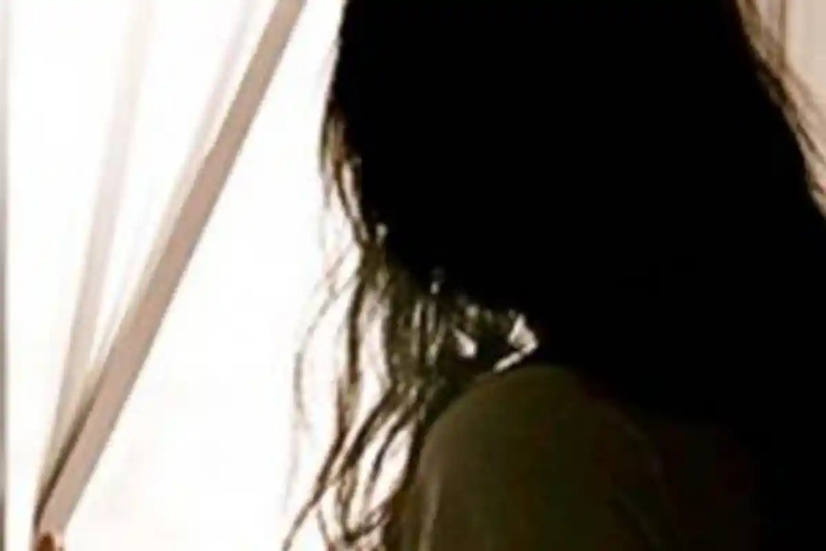 Gadis 18 Tahun Diperkosa Bergantian oleh Ayah, Abang dan Adik Kandungnya sampai 5 Kali Sehari