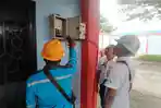 Petugas-PLN-Mengecek-Listrik-di-LPKA-Medan.jpg