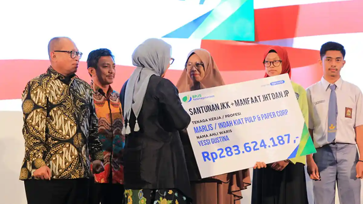 Kado Spesial Dari Jokowi Untuk Pekerja Indonesia