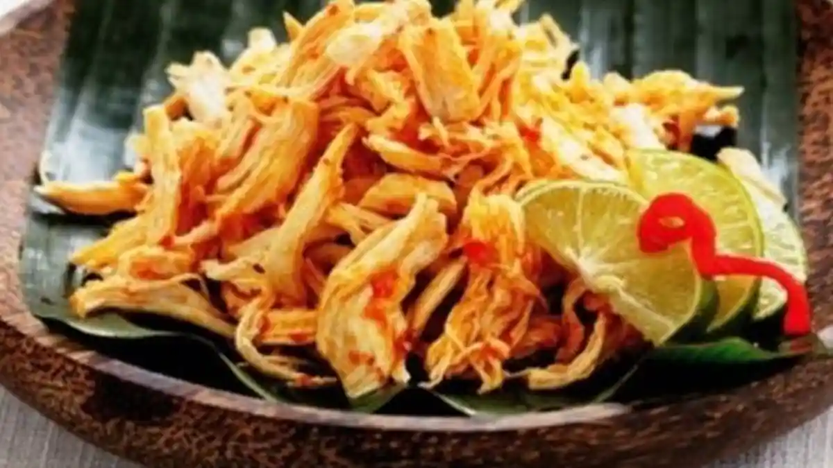 Mencicipi Nikmat & Pedasnya Ayam Pelalah, Kunjungi 4 Warung Makan Populer di Bali