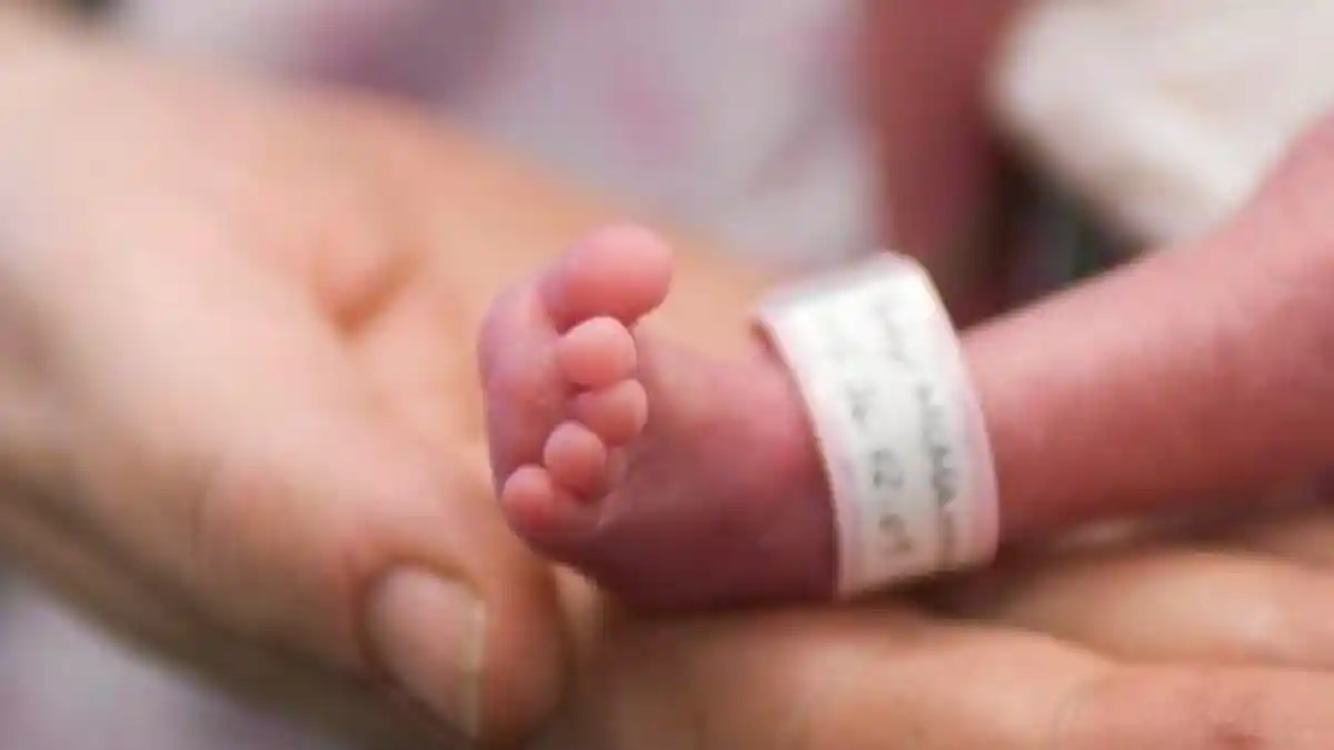 Hasil Swab Test Bayi yang Ibunya Positif Covid-19 di Sumedang Diupayakan Bisa Keluar Cepat
