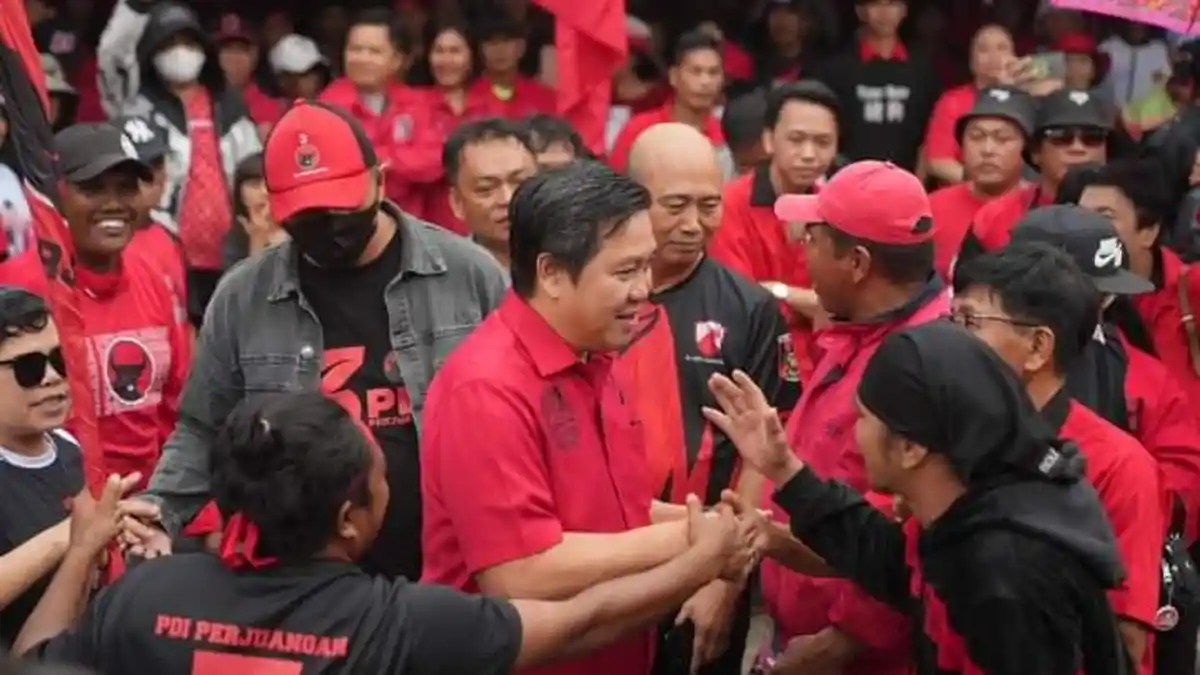 Wakil Ketua DPD PDIP Sulawesi Utara Steven Kandouw Bakar Semangat Kader PDIP Minahasa