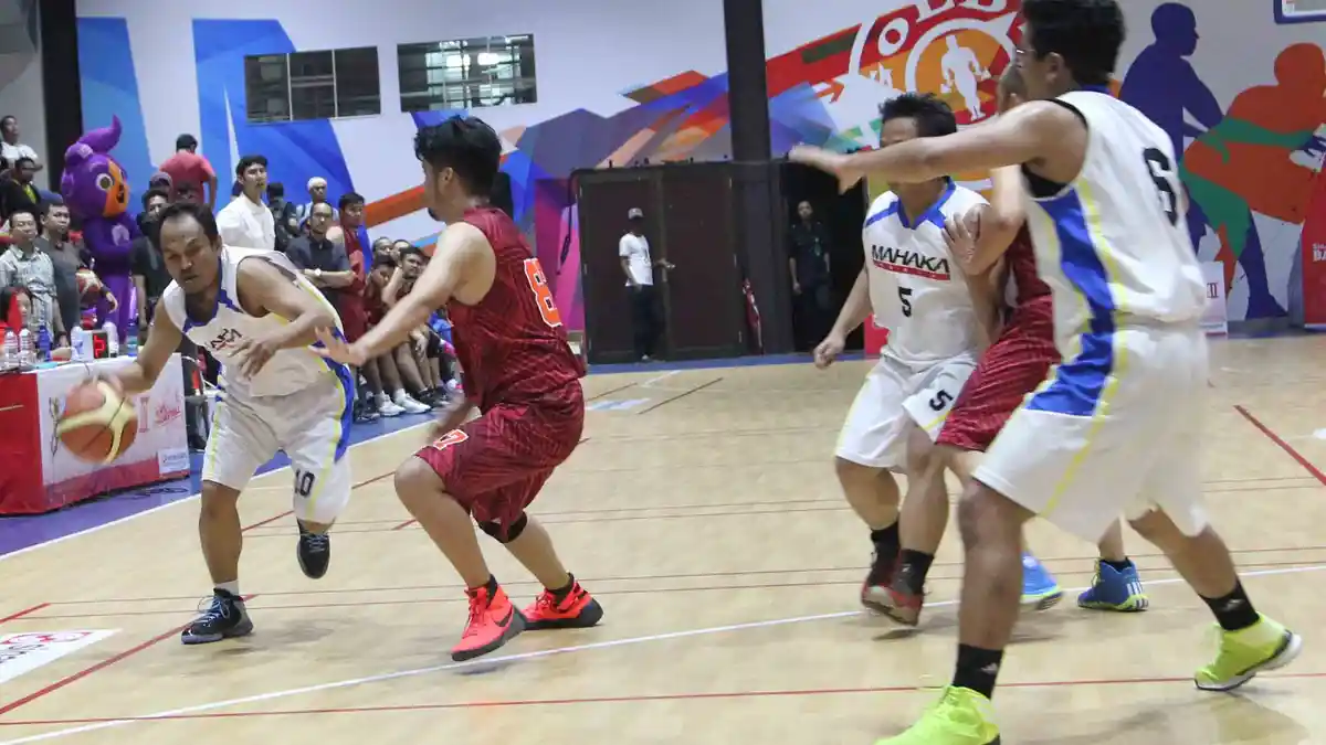 Juara Bertahan Sinar Mas Land Journalist Basketball Tournament Melaju Mulus ke Semifinal