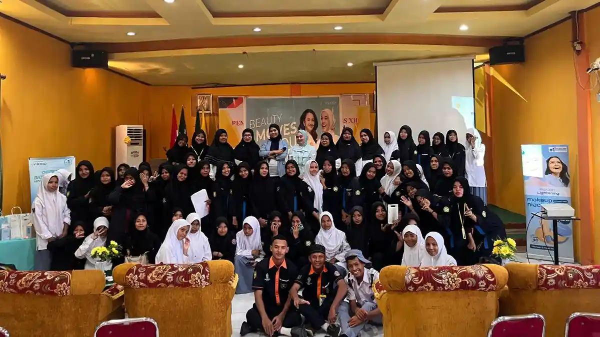 Perdana di 2024, Wardah Gelar BMY School di SMK Muhammadiyah Ambon