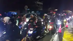 Kkepadatan-pemudik-di-kawasan-Puncak-Bogor-pada-momen-arus-mudik-Lebaran.jpg