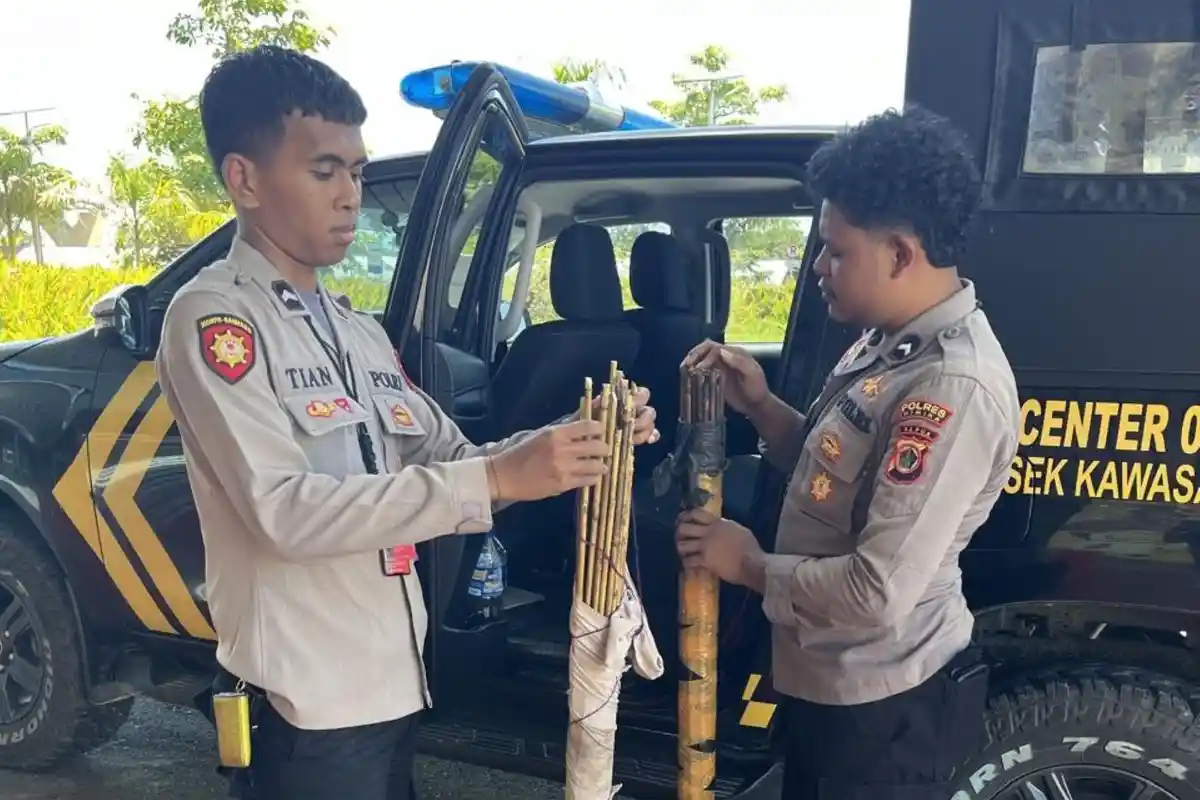 Polisi di Bandara Timika Amankan Puluhan Anak Panah Dibawa Penumpang dari Sinak Kabupaten Puncak