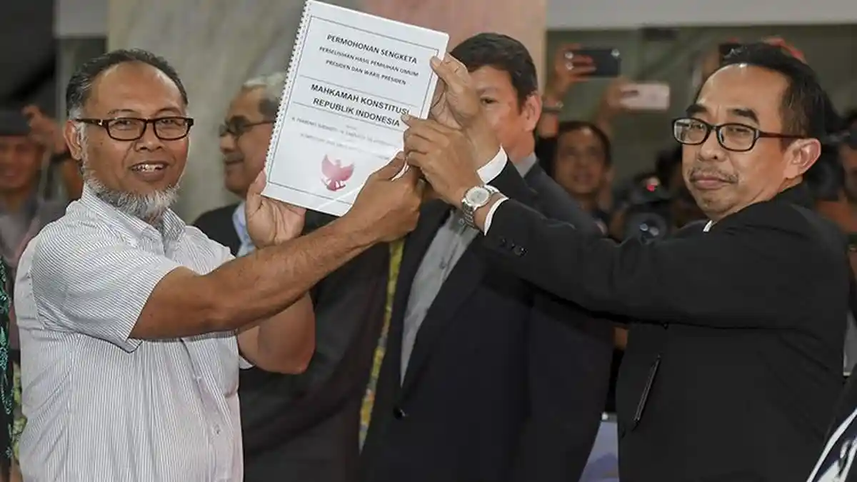 Hadapi Gugatan Hasil Pilpres 2019 BPN Prabowo-Sandiaga di MK, KPU Siapkan 20 Pengacara