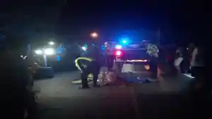 Polisi-melakukan-tiba-di-lokasi-kecelakaan.jpg