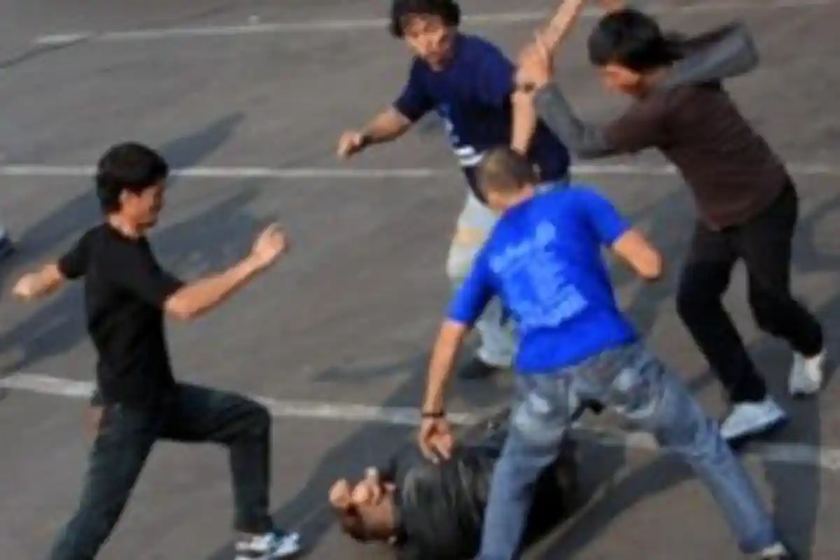 Ketua RT Dipukul Warga, Ketahuan Berduaan Dengan Istri Orang Lain