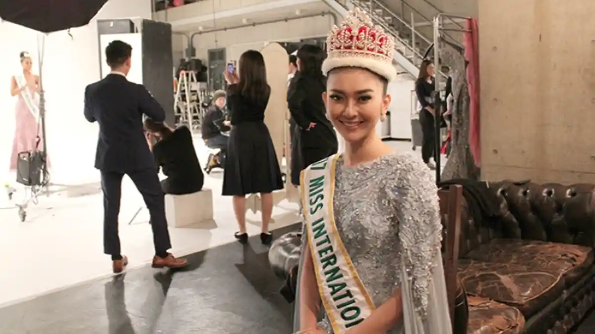 Miss International di Jepang, Kalau Dapat Pacar Lebih Pendek Seperti Jalan Sama Kurcaci Dong