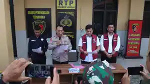 Momen-Kapolres-Sergai-AKBP-Jhon-Sitepu-dan-Kasat.jpg