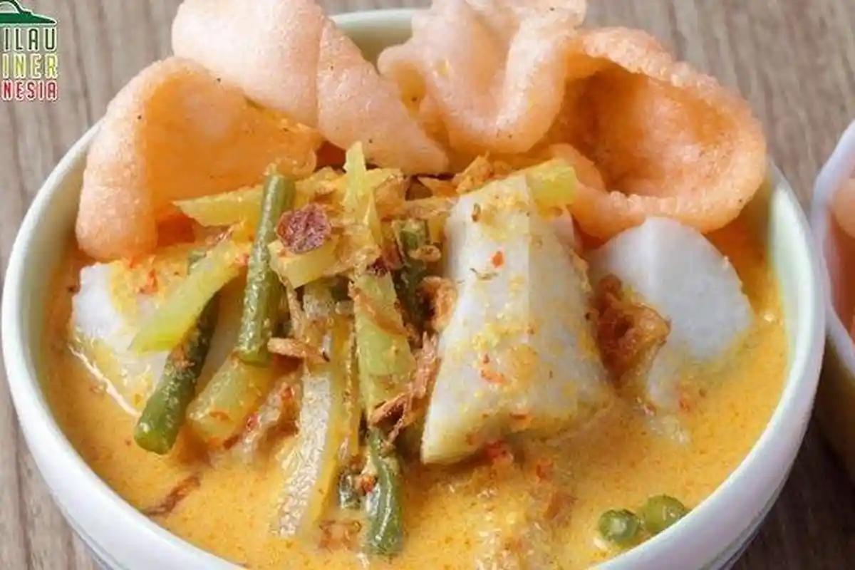 Resep Ketupat Sayur dengan Kuah Gurih, Kuliner Khas Lebaran yang Tak Boleh Terlewat