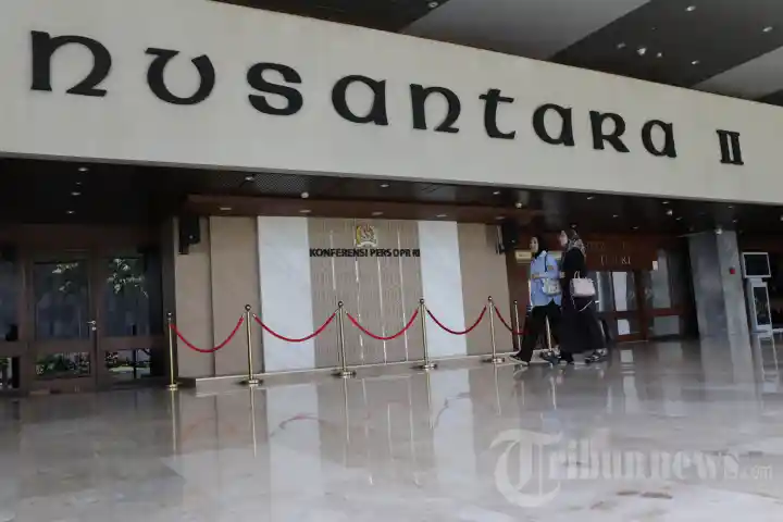 Kebijakan-WFH-di-Lingkungan-DPR_20260410_154448.jpg