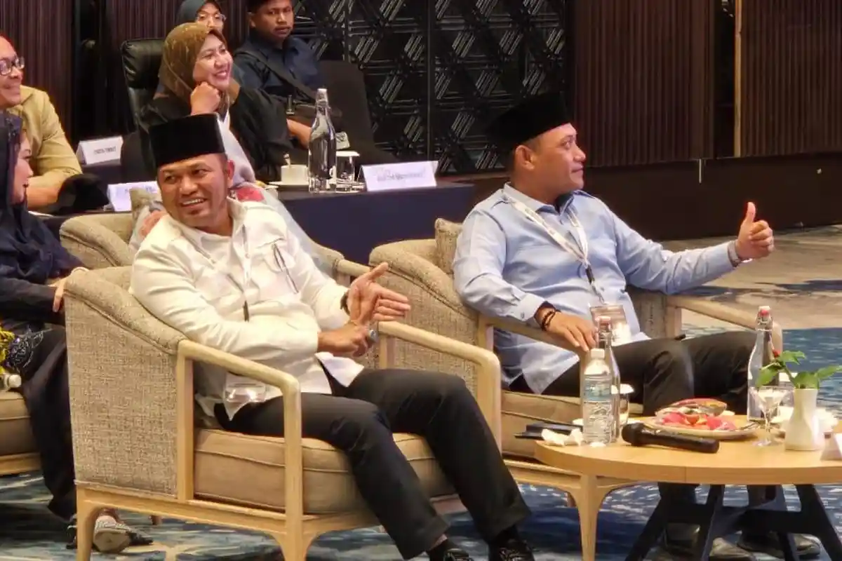 Rapat Pleno KPU Kaltim Tetapkan Rudy Mas’ud–Seno Aji jadi Gubernur dan Wakil Gubernur Terpilih