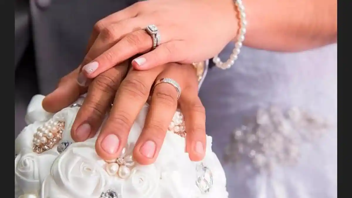 Viral Pengantin Wanita Ceraikan Suaminya hanya 48 Jam setelah Pernikahan Mereka