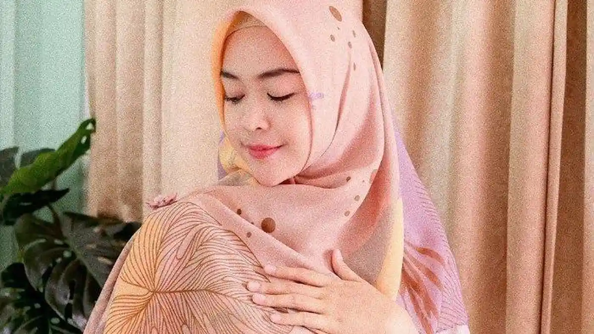 Biodata Ria Ricis, Gugat Cerai Suami, Mengaku Sering Dianggurin Sejak Hamil