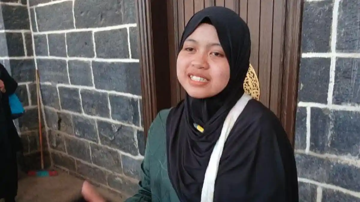Sosok Alfina Haji Termuda Berusia 18 Tahun, Nabung Sejak TK Lulus SMA Berangkat Haji