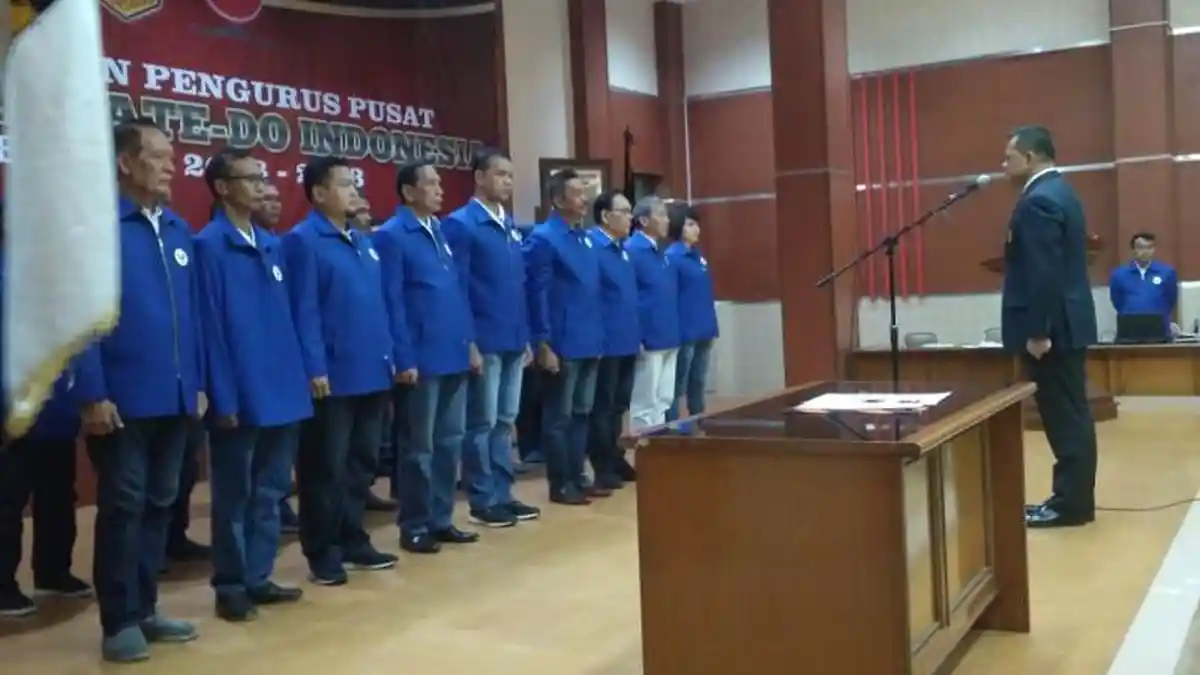 Pengurus Pusat Perguruan Karate Amura 2018-2023 Dilantik Gatot Nurmantyo