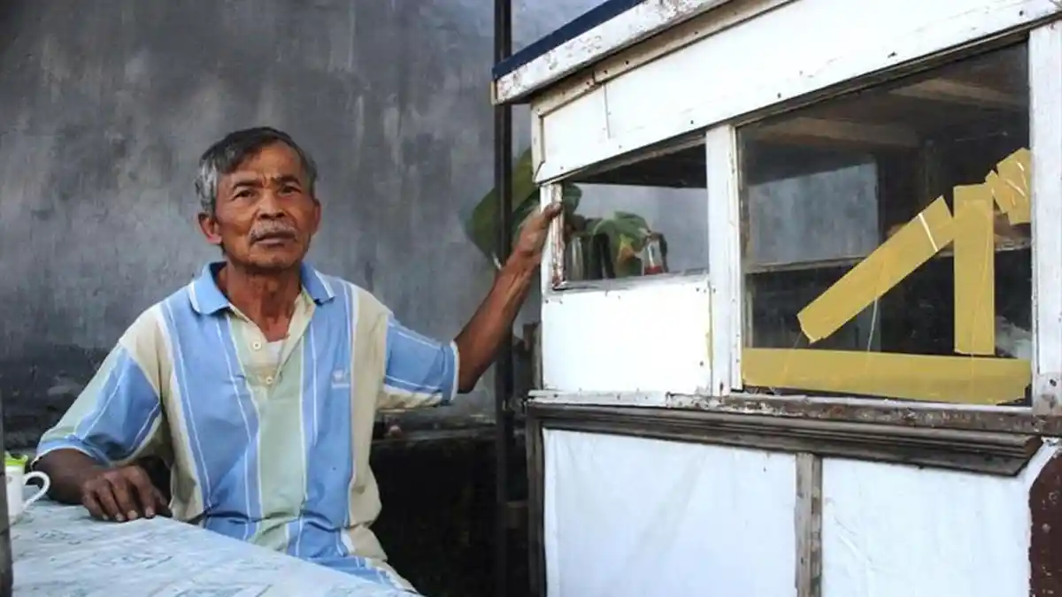 41 Tahun Menabung, Tukang Bakso Keliling Ini Akhirnya Naik Haji