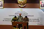 Ahsani-Fauzan-menerima-Opini-WTP-bersama-dengan-bupati.jpg