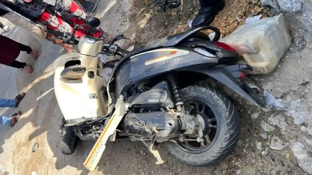Truk Tabrak Motor Scoopy di Perempatan Lasalepa Muna, 1 IRT Tewas, Balita dan Remaja Luka-luka