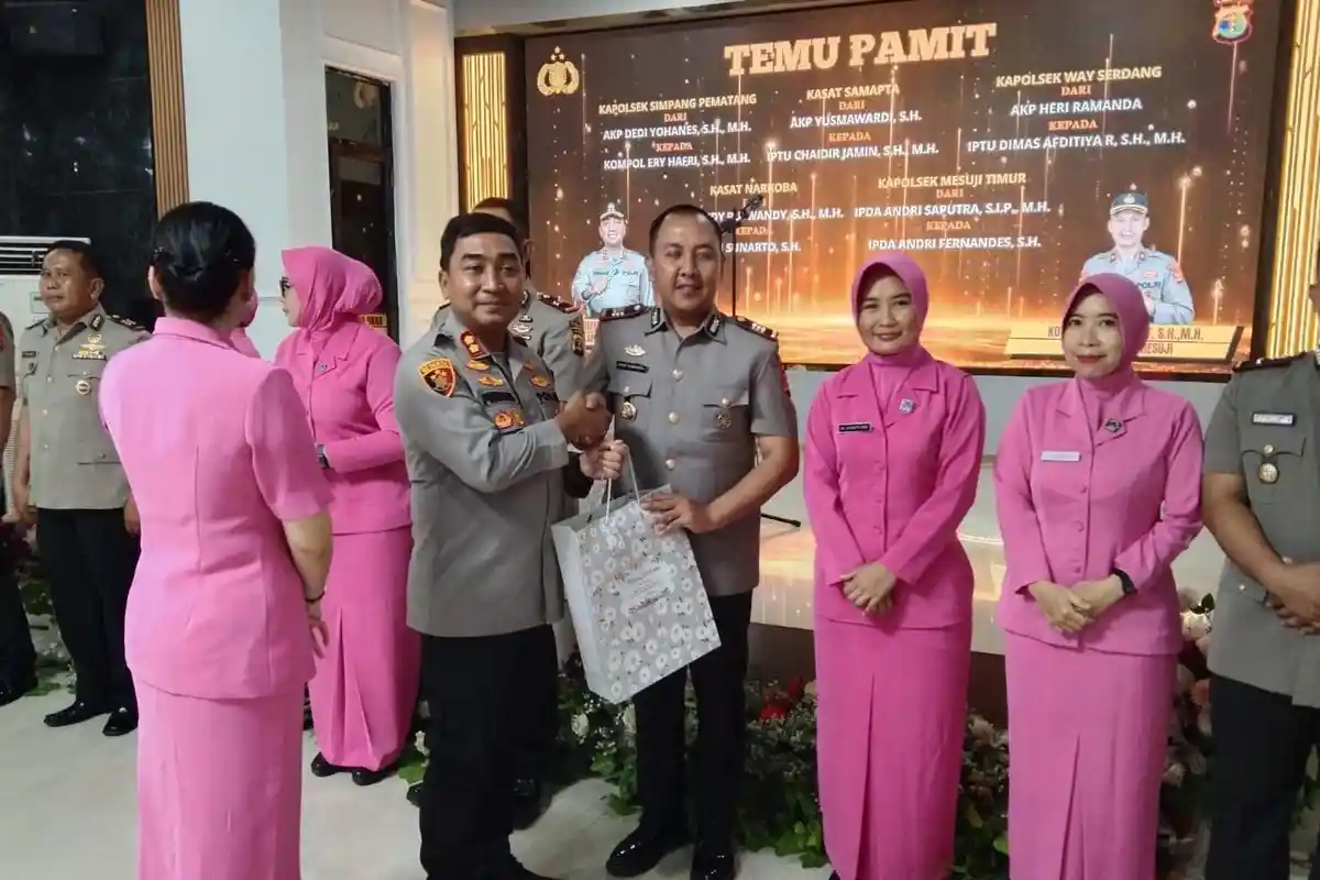 Ini Pesan Kapolres Mesuji Saat Sertijab Lima Perwiranya