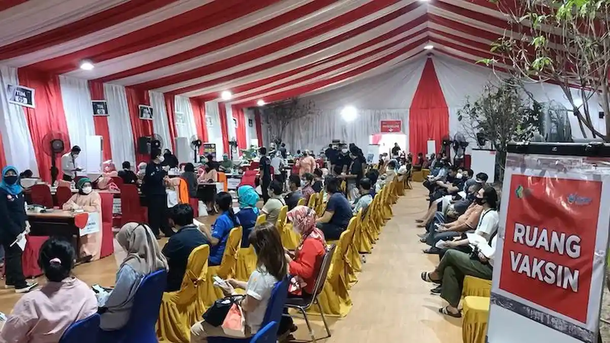 Sentra Vaksinasi BPPSDM Kemenkes Sediakan 2 Ribu Vaksin Pfizer Setiap Hari