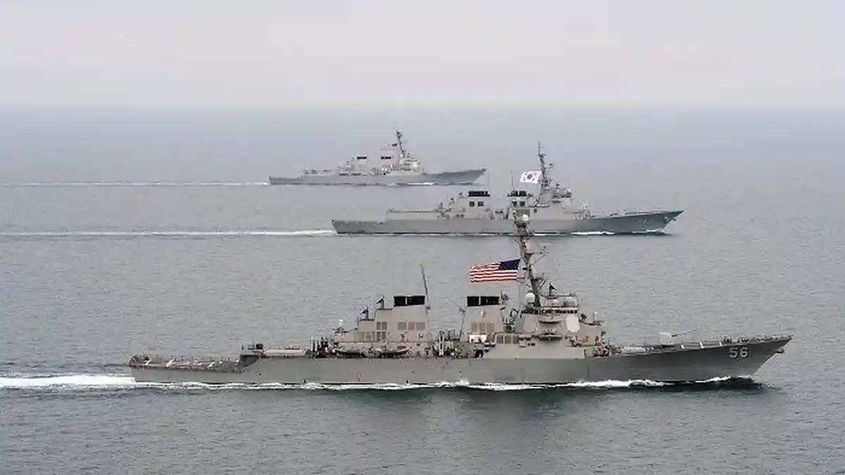 CHINA Panik, Kapal Perang AS Serobot Selat Taiwan, Negeri Panda Langsung Siaga Perang, Siap Serbu