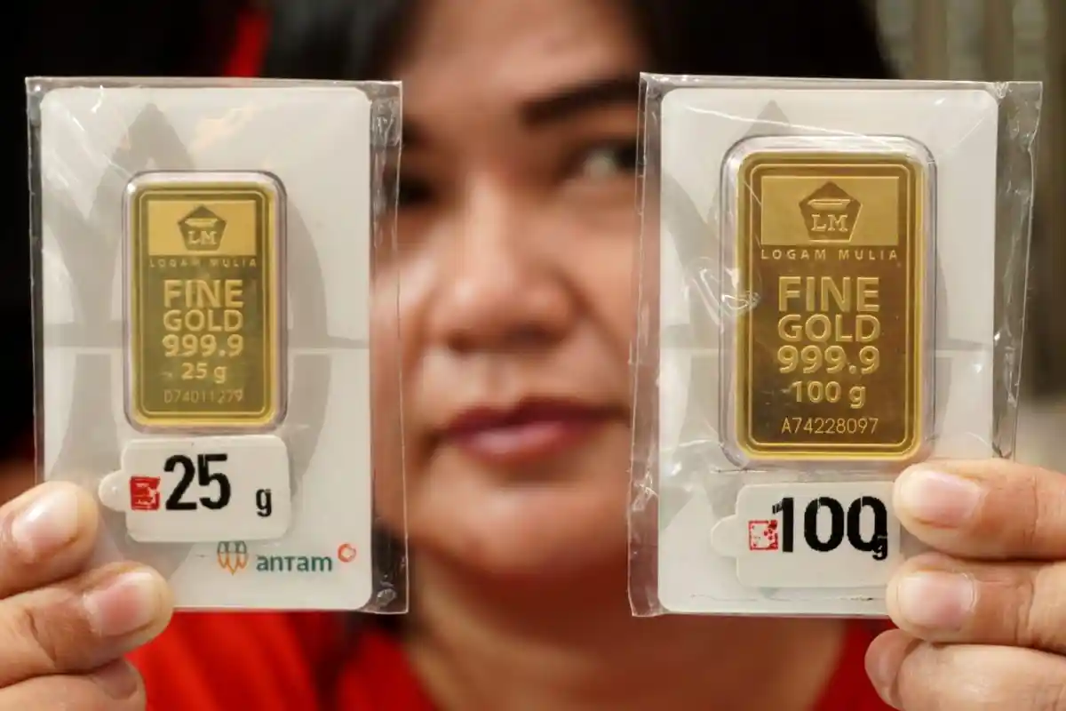 Harga Emas Hari Ini Rabu 12 November 2025 Naik, Galeri 24 Rp 2,422 Juta Per Gram, UBS Lebih Mahal