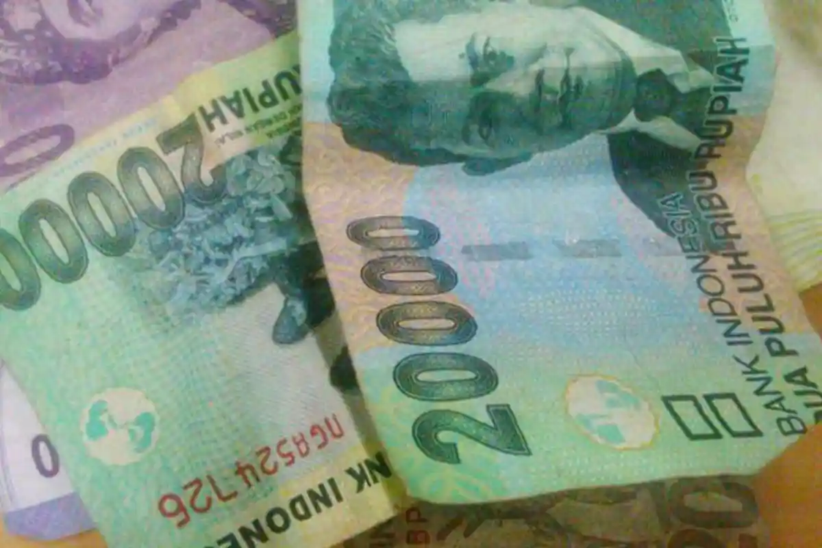 Viral Warga Dipungut Biaya saat Ambil Bansos di Pulo Gadung, Ketua RT: Hanya yang Mau Saja